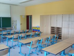 Klassenset: 10x Zweiersch�lertisch mit Korbablage - Modell T + 20x Sch�lerstuhl MST 30